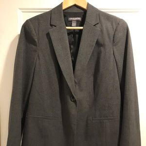 A Pea in the Pod Maternity Suit-  Blazer & Pants